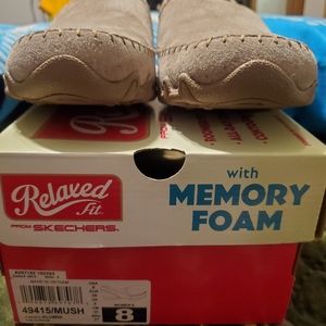 Relaxed Fit from Skechers